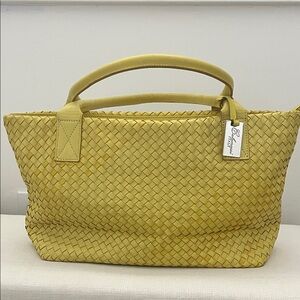 Calamassi Elegant Yellow Leather Woven Tote Bag Made in Italy